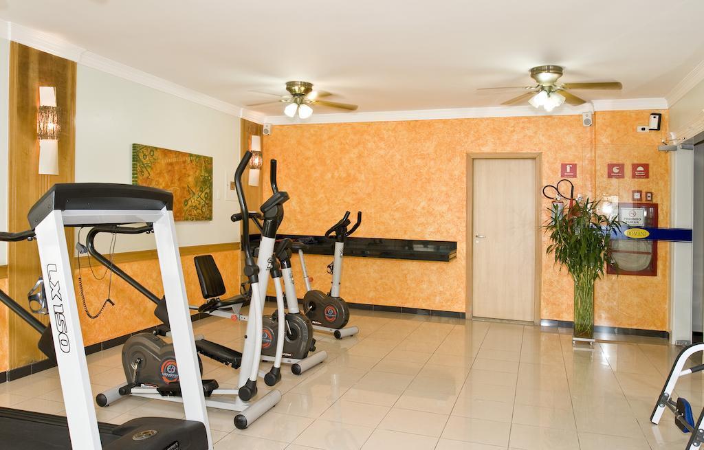 גווארולוס Hotel Domani מראה חיצוני תמונה