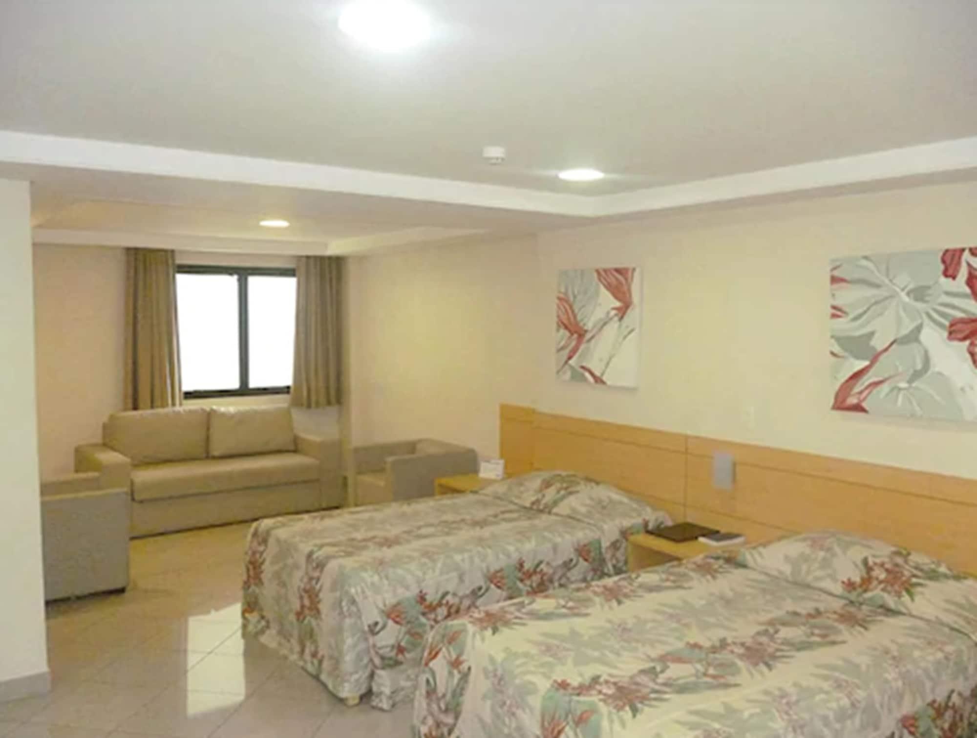 גווארולוס Hotel Domani מראה חיצוני תמונה