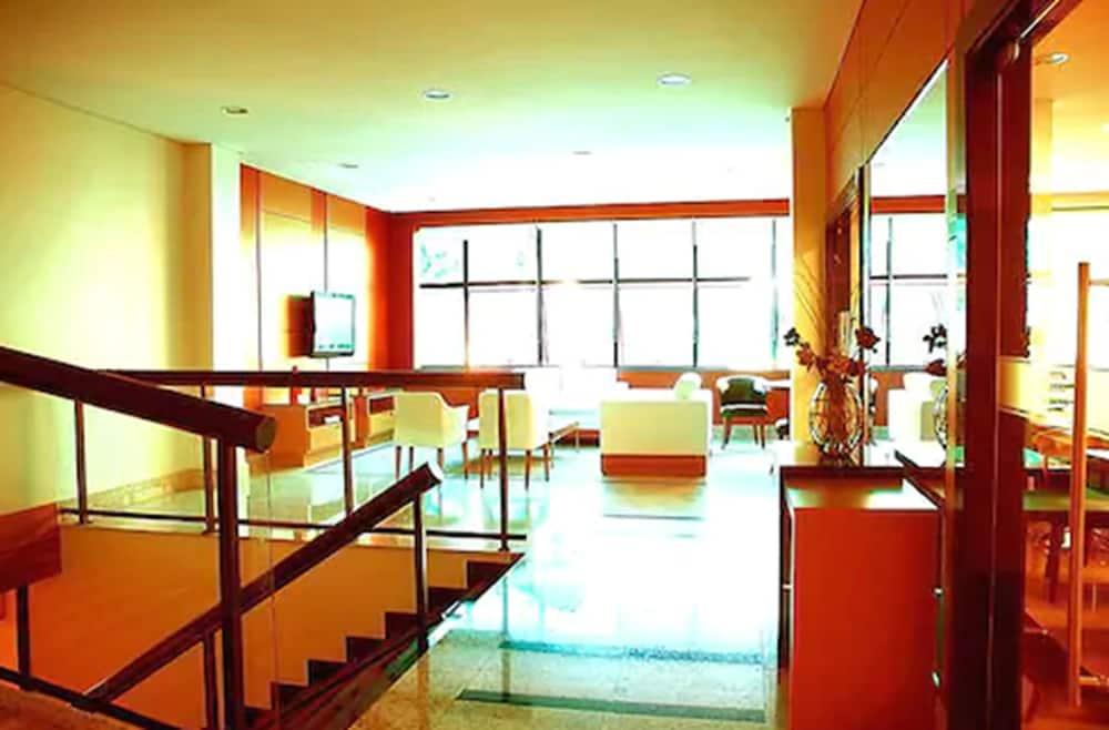 גווארולוס Hotel Domani מראה חיצוני תמונה