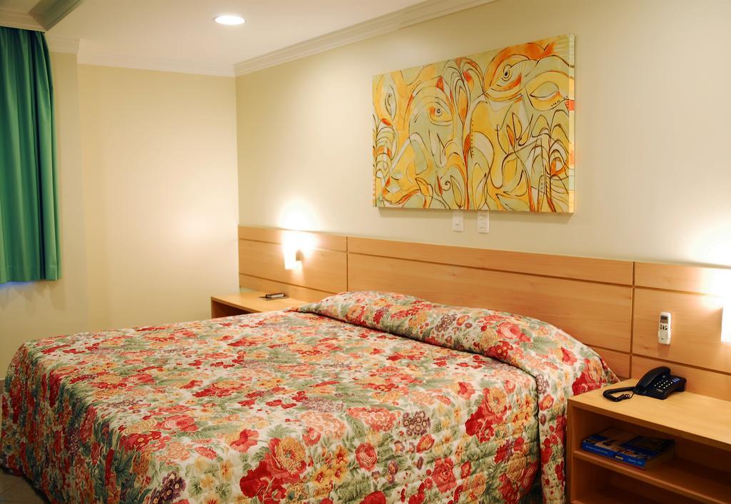 גווארולוס Hotel Domani מראה חיצוני תמונה