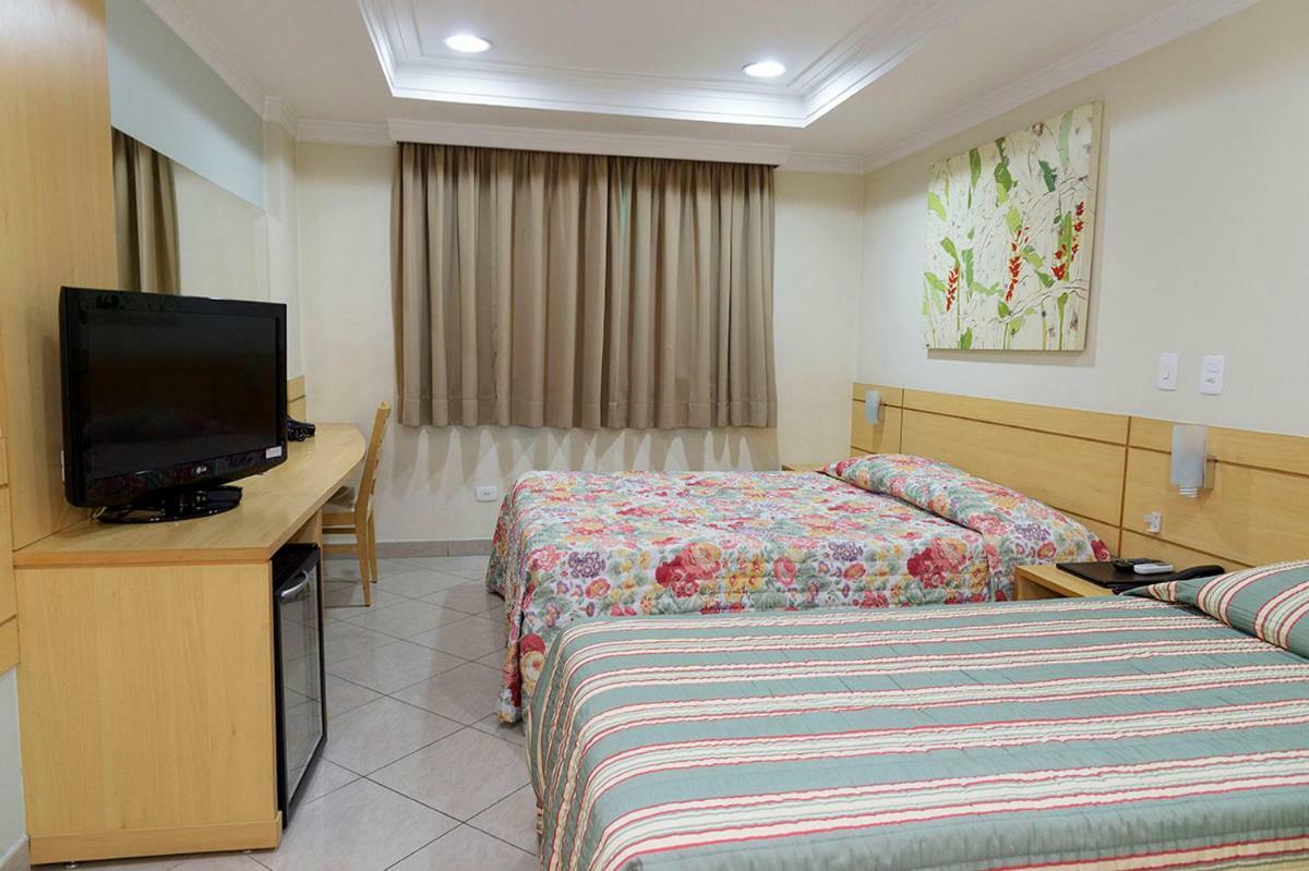 גווארולוס Hotel Domani מראה חיצוני תמונה