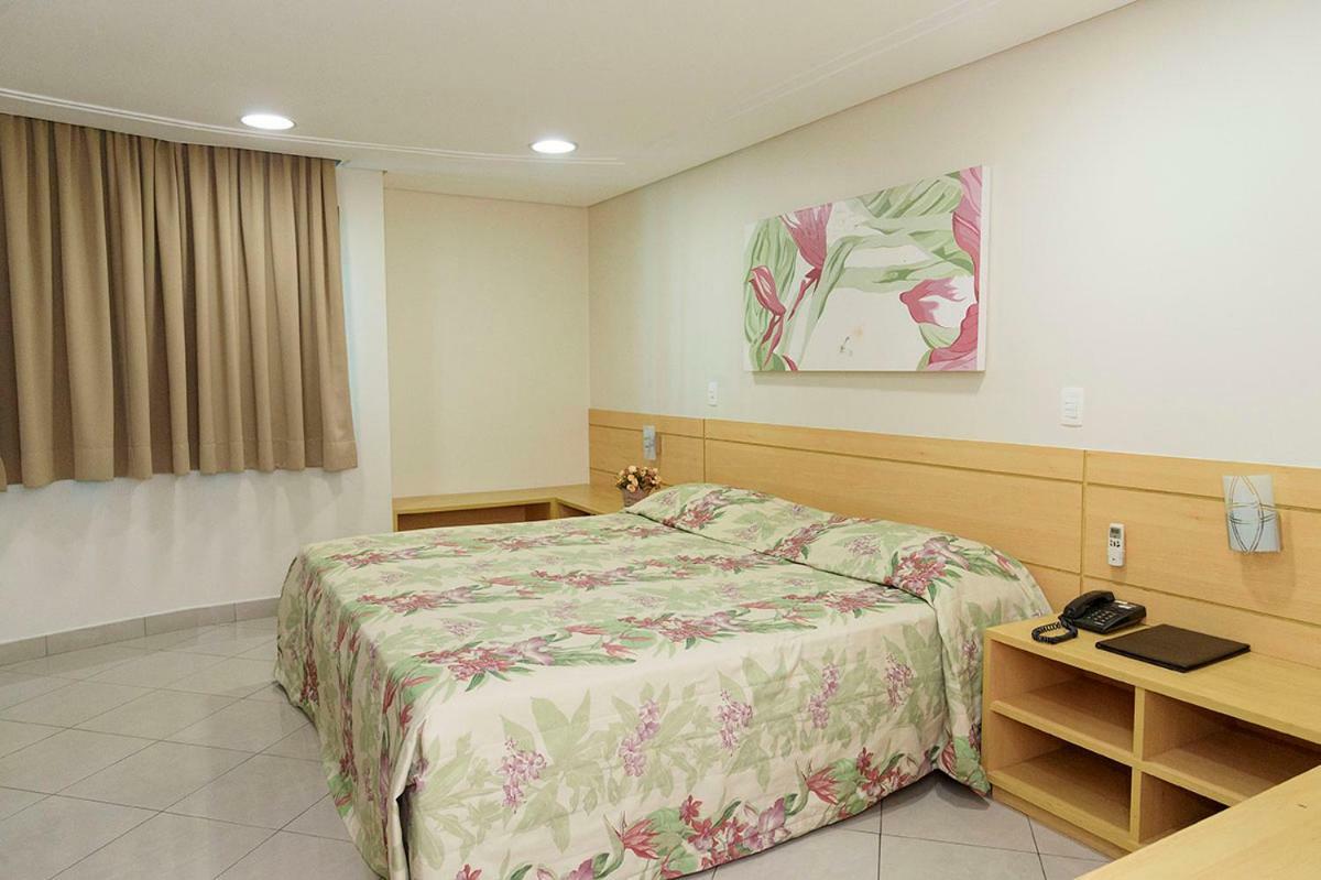 גווארולוס Hotel Domani מראה חיצוני תמונה